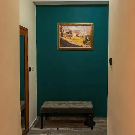 Apartpro Apartments, *